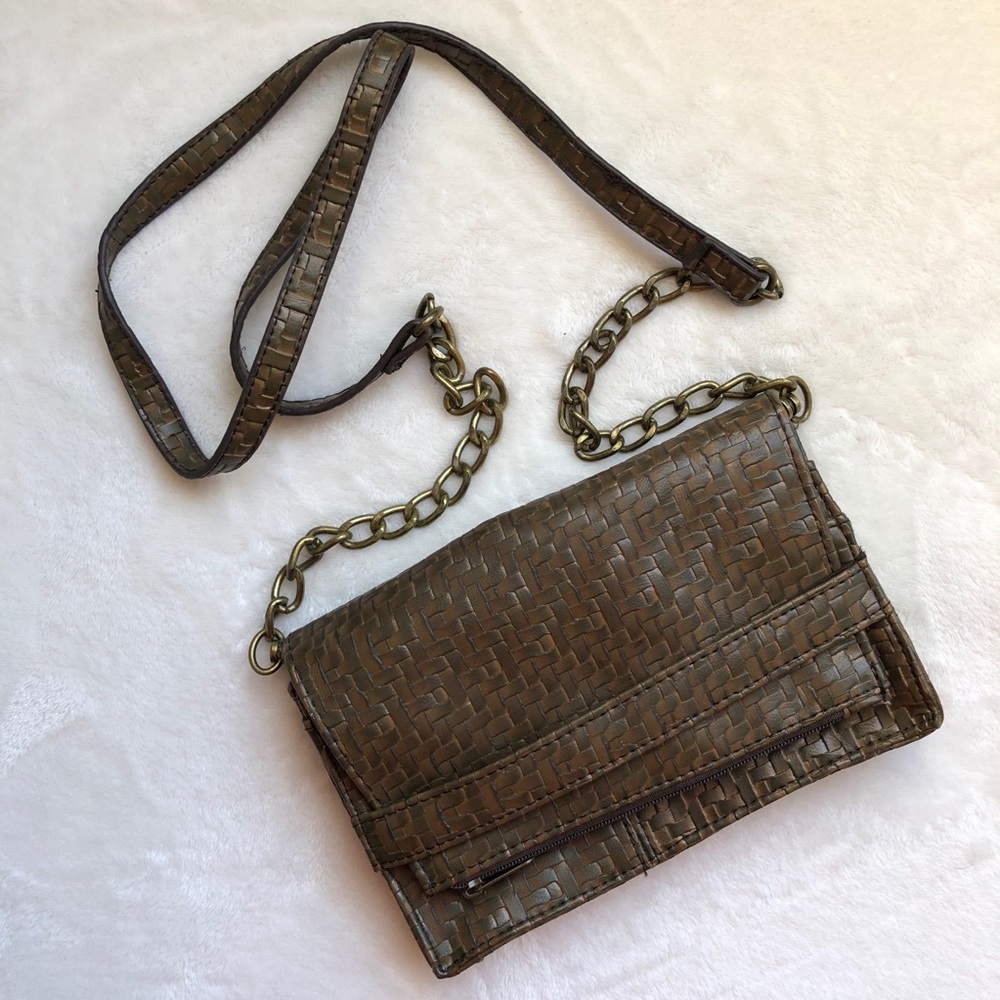 Smart Set brown small purse clutch handbag brass hardware